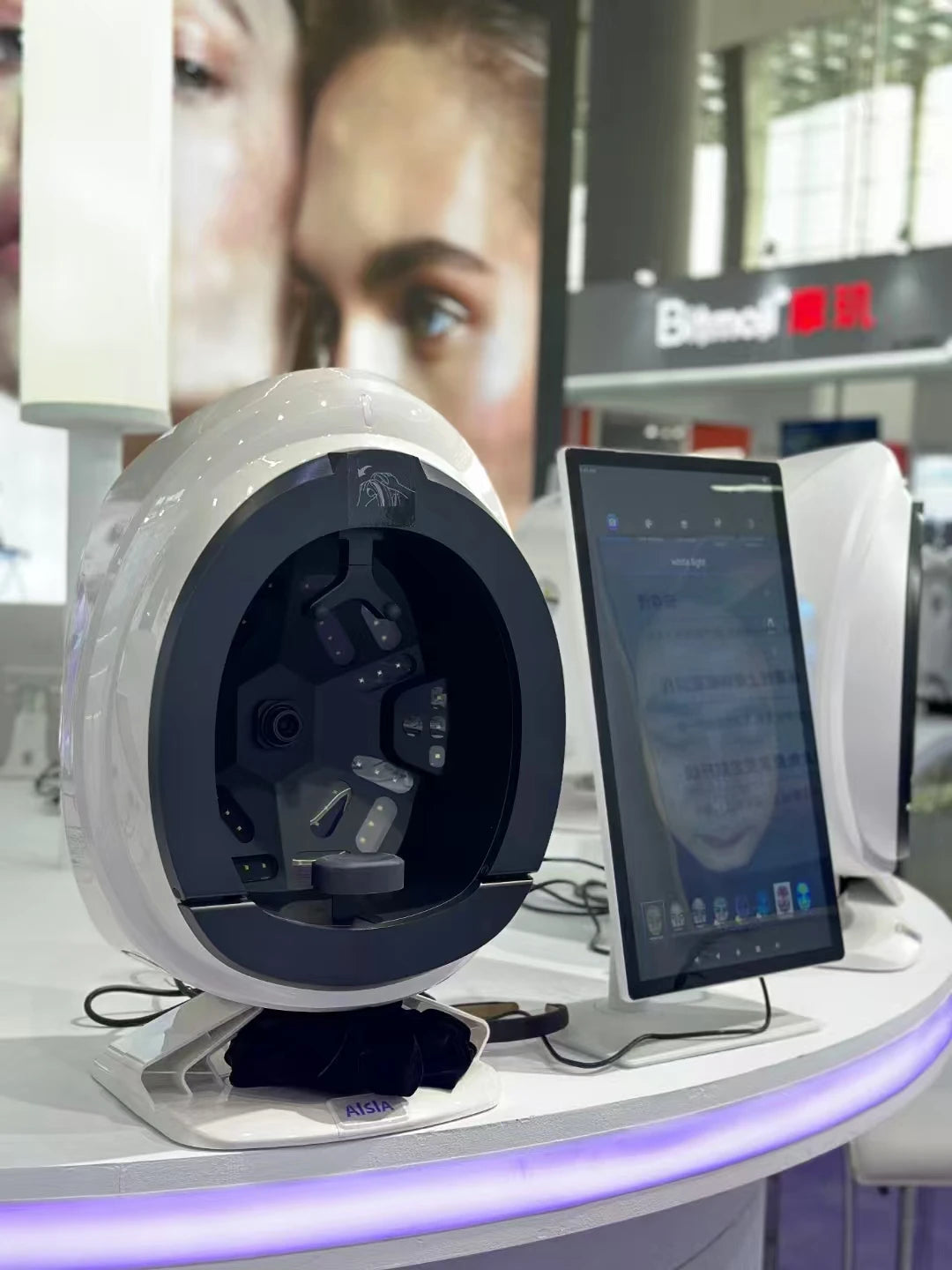 AISIA Q2 48 Million Pixel Smart AI Facial Skin Analysis Detector 3 Camera 8 Spectrum UV RGB Quantum 3D Dermal Detection